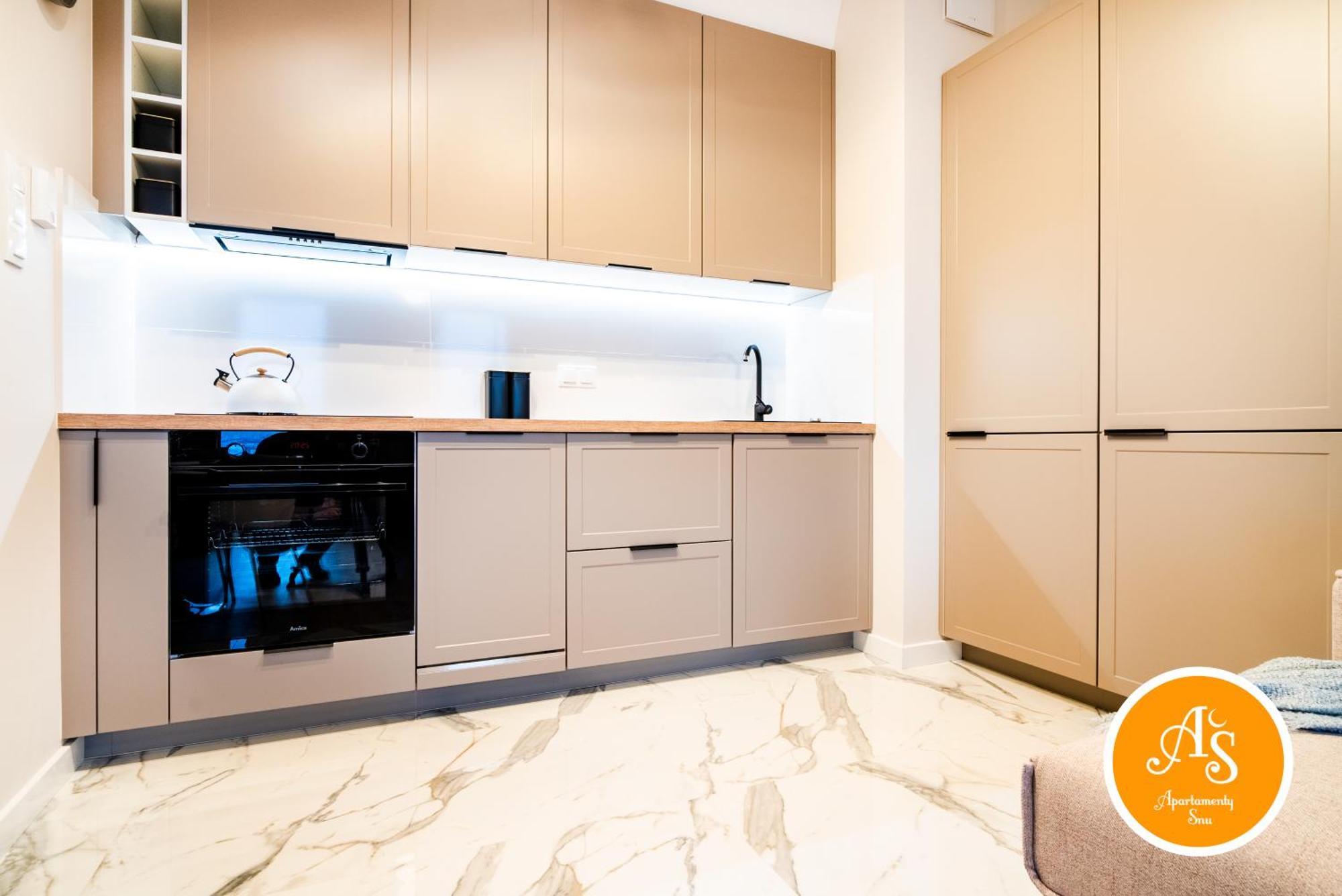 Apartamentysnu, Wola Tower Z Parkingiem Varsóvia Exterior foto